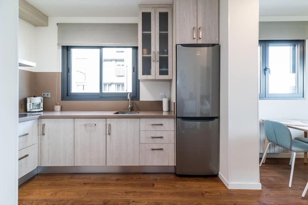 Moderno Apartamento Con Piscina Y Parking Granada Dış mekan fotoğraf